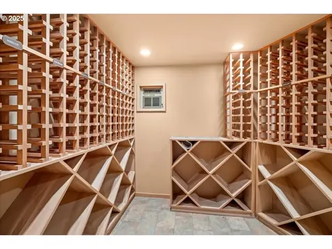 4470 Lakeview Boulevard Lake Oswego OR 97035