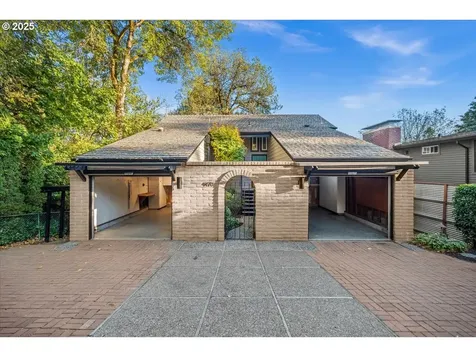 4470 Lakeview Boulevard Lake Oswego OR 97035