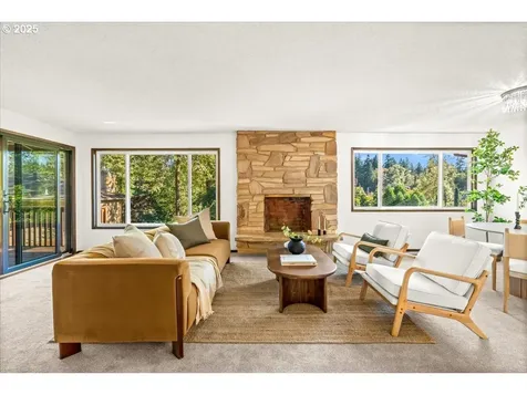 4470 Lakeview Boulevard Lake Oswego OR 97035