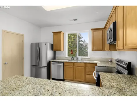 6720 SE 81st Avenue Portland OR 97206