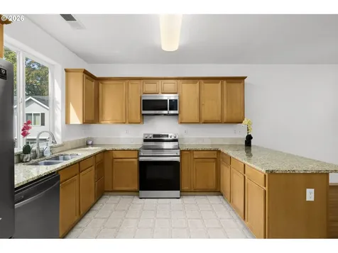 6720 SE 81st Avenue Portland OR 97206