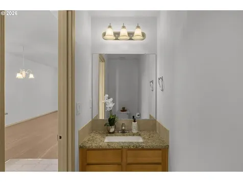 6720 SE 81st Avenue Portland OR 97206