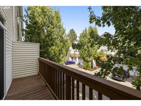 6720 SE 81st Avenue Portland OR 97206