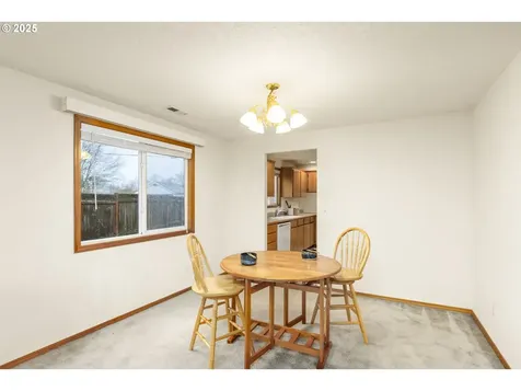 6196 SE Century Court Hillsboro OR 97123