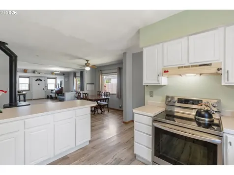 226 SW 16th Street Chehalis WA 98532
