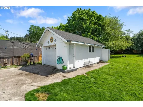 226 SW 16th Street Chehalis WA 98532