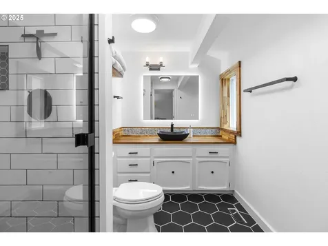 2668 Knox Street West Linn OR 97068