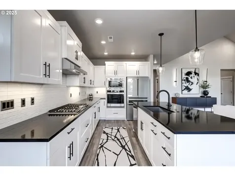 4497 SE 62nd Avenue Hillsboro OR 97123