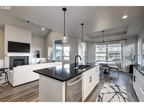 4497 SE 62nd Avenue Hillsboro OR 97123