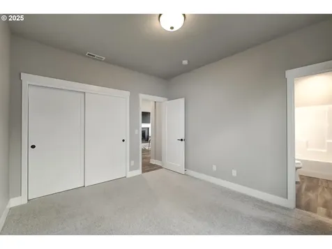 4497 SE 62nd Avenue Hillsboro OR 97123