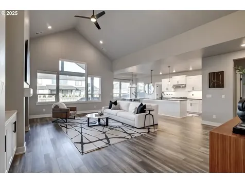 4497 SE 62nd Avenue Hillsboro OR 97123