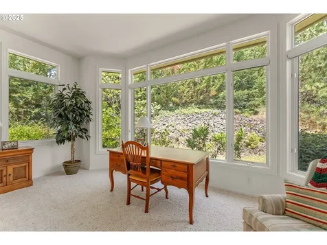 558 Wulff Lane Roseburg OR 97471