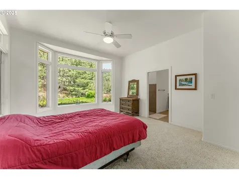 558 Wulff Lane Roseburg OR 97471