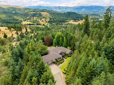 558 Wulff Lane Roseburg OR 97471