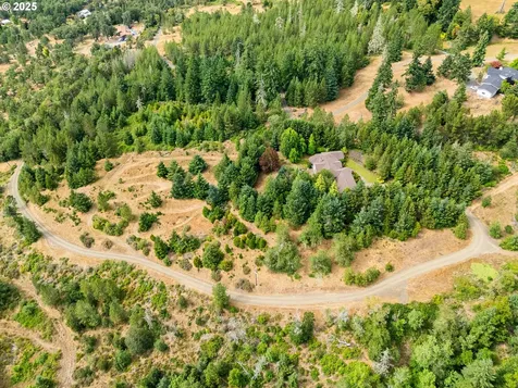 558 Wulff Lane Roseburg OR 97471