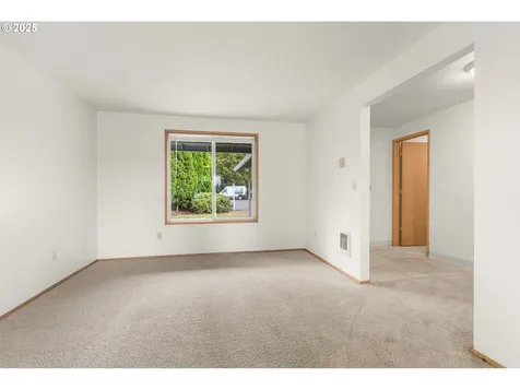 6908 NE 144th Court Vancouver WA 98682