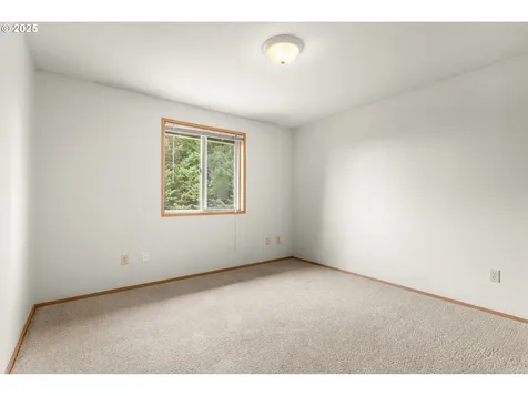 6908 NE 144th Court Vancouver WA 98682
