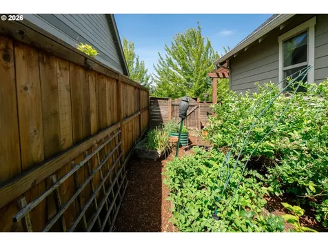 3500 NE Hembree Street Mcminnville OR 97128