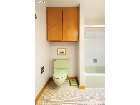 3336 SW Fairmount Lane Portland OR 97239