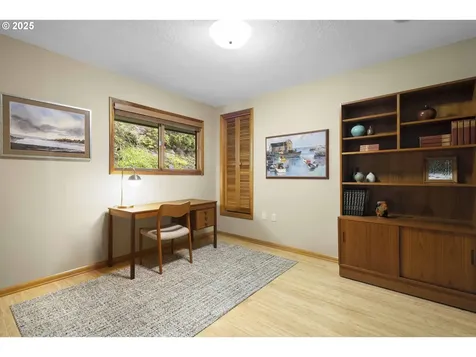 3336 SW Fairmount Lane Portland OR 97239