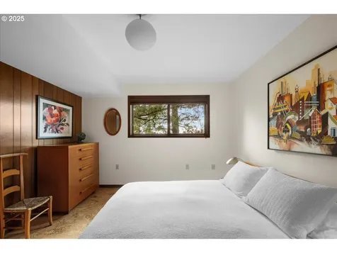 3336 SW Fairmount Lane Portland OR 97239