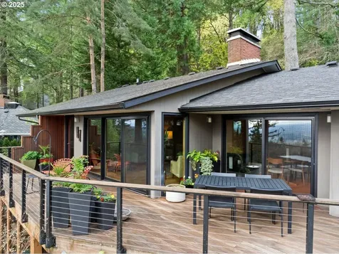 3336 SW Fairmount Lane Portland OR 97239