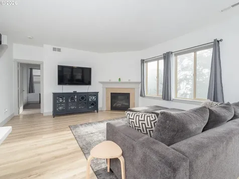 14756 SW Mulberry Drive Portland OR 97224