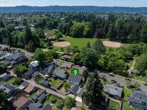 6302 N Kerby Avenue Portland OR 97217