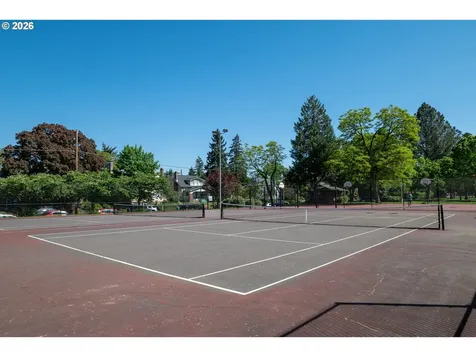 6302 N Kerby Avenue Portland OR 97217