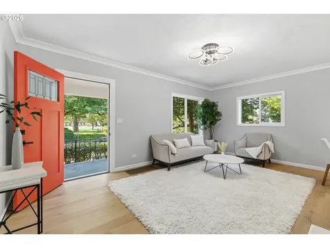 6302 N Kerby Avenue Portland OR 97217