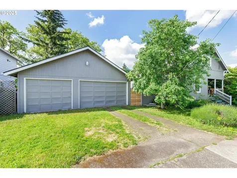 9620 SE Ellis Street Portland OR 97266