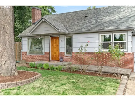 12815 SE Mill Street Portland OR 97233