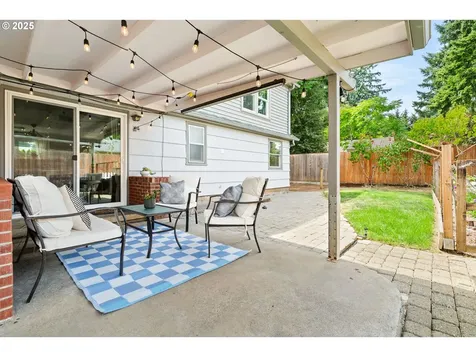 12815 SE Mill Street Portland OR 97233