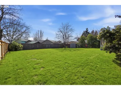 1986 SW Tamarack Street Mcminnville OR 97128