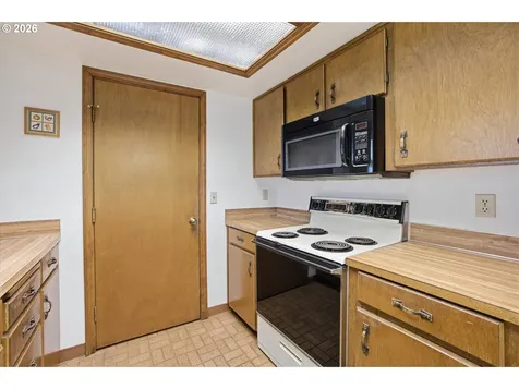 1986 SW Tamarack Street Mcminnville OR 97128