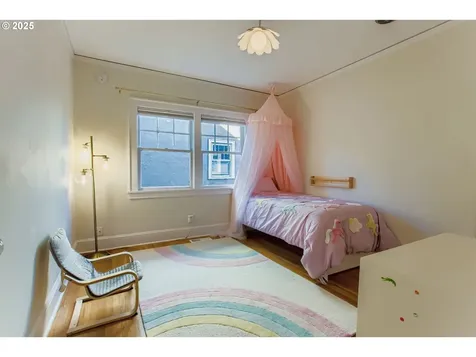 3424 NE Fremont Street Portland OR 97212