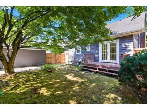 3424 NE Fremont Street Portland OR 97212