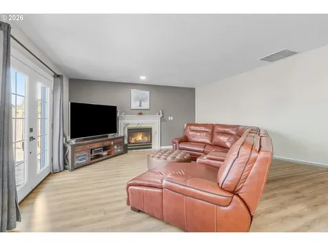 3121 NE Glencoe Oaks Place Hillsboro OR 97124