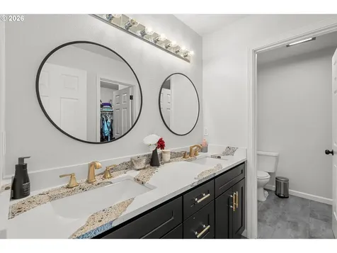3121 NE Glencoe Oaks Place Hillsboro OR 97124