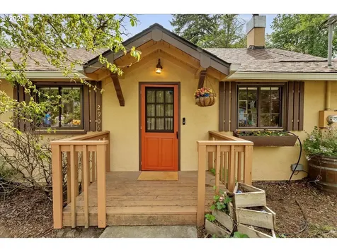 2906 SW Spring Garden Street Portland OR 97219