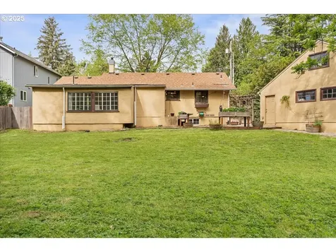 2906 SW Spring Garden Street Portland OR 97219
