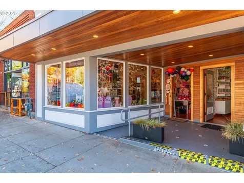 2906 SW Spring Garden Street Portland OR 97219