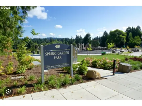 2906 SW Spring Garden Street Portland OR 97219