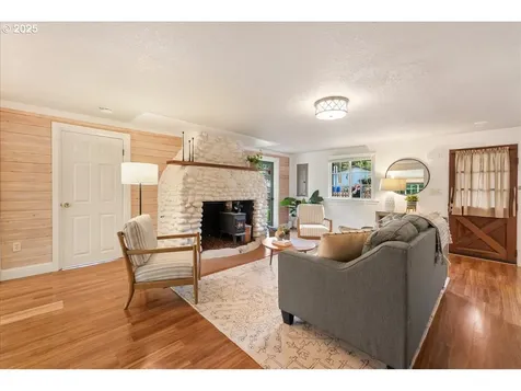 2906 SW Spring Garden Street Portland OR 97219