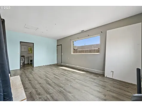 388 Tanbark Road Brookings OR 97415