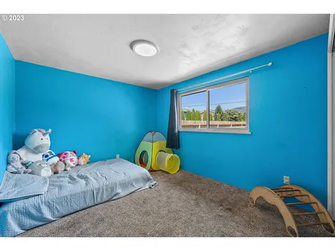 388 Tanbark Road Brookings OR 97415