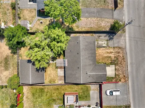 388 Tanbark Road Brookings OR 97415