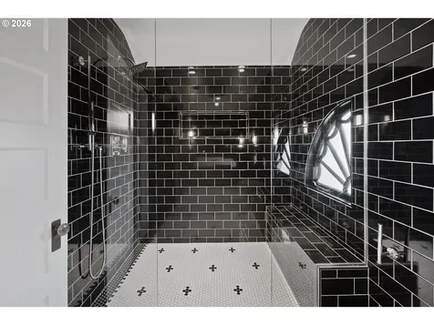 1408 SW Vista Avenue Portland OR 97201