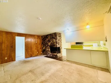 3314 Munsel Lake Road Florence OR 97439