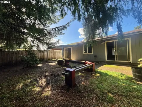3314 Munsel Lake Road Florence OR 97439